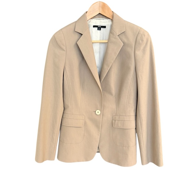 Hugo Boss size 6 Tan/light brown lines Blazer NWOT - Picture 14 of 14